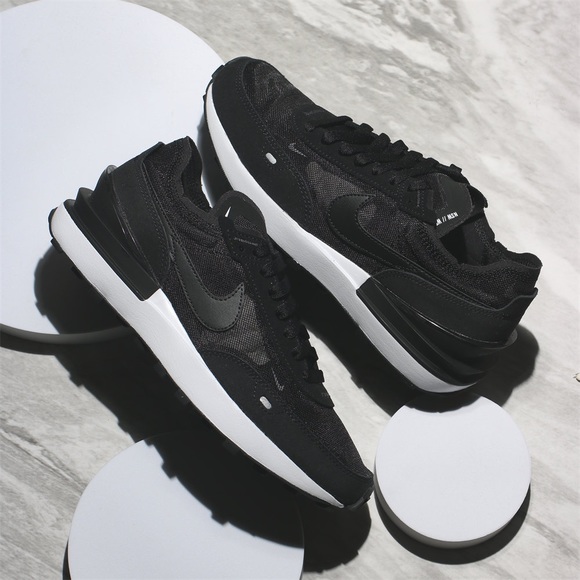 Nike Waffle One “black”DA7995-001 - Picture 2 of 8
